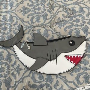 Sleepyville critters great white shark purse bag